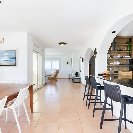 Belle Vue By Interhome * Palau Saverdera
