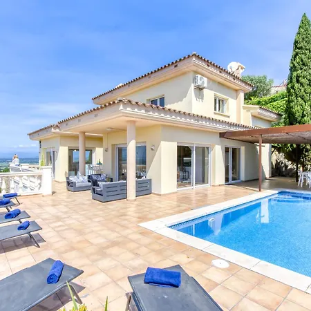 Holiday home Belle Vue By Interhome Palau Saverdera